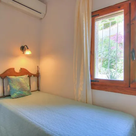Con Piscina Y Vistas Al Mar - Mar 27 H Villa